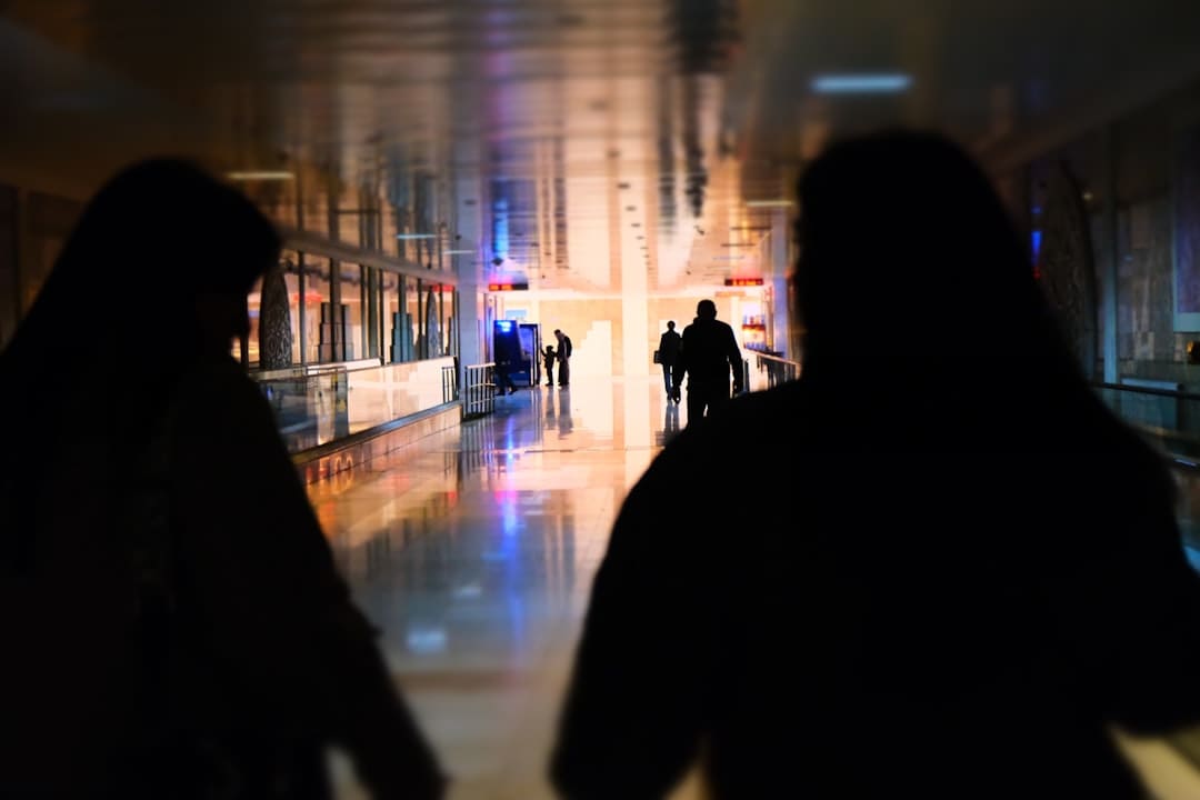破3亿人次！2025年暑期档观影人次超越去年同期